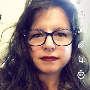 Meet your Posher, Laura